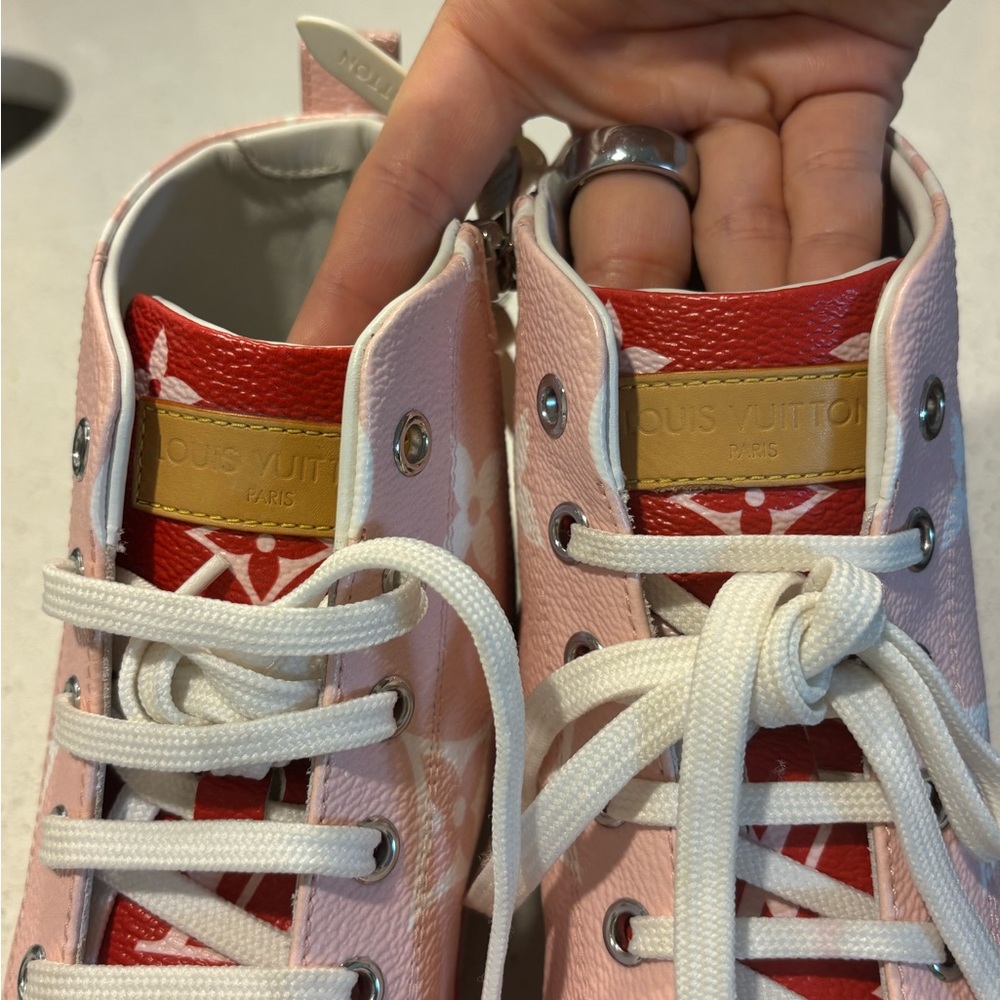 Louis Vuitton Pink and Red Monogram Sneakers Women’s size 9 - Picture 6 of 8